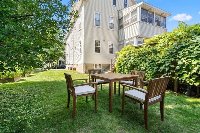 52 Ralph St 52, Watertown, MA 02472