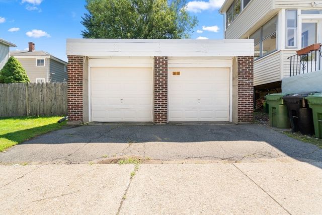 52 Ralph St 52, Watertown, MA 02472
