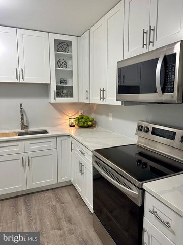 1802 WHITPAIN HLS, Blue Bell, PA 19422