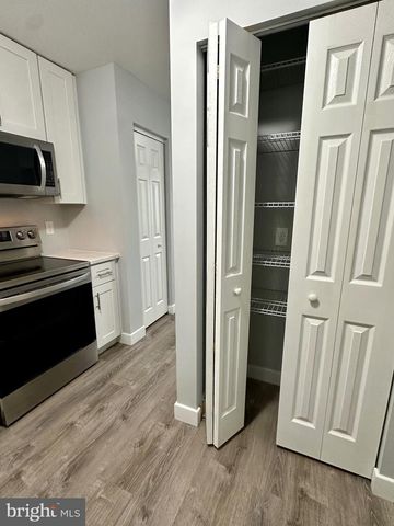 1802 WHITPAIN HLS, Blue Bell, PA 19422