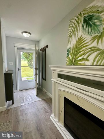 1802 WHITPAIN HLS, Blue Bell, PA 19422