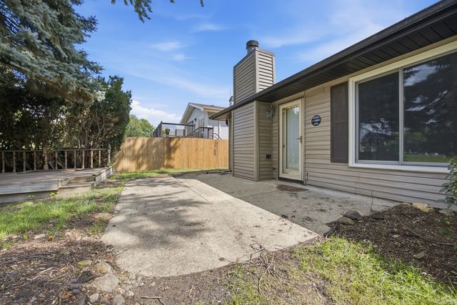 190 S Circle Avenue, Bloomingdale, IL 60108