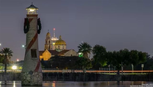 1246 Waverly, San Antonio, TX 78201