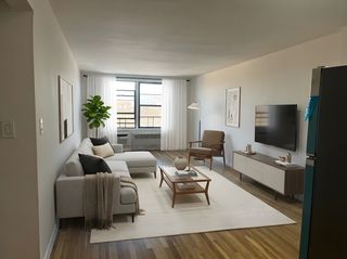 925 E 14th Street # 7B, New York City, NY 11230