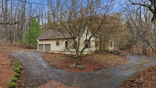 921 Poplar Pl, Monteagle, TN 37356