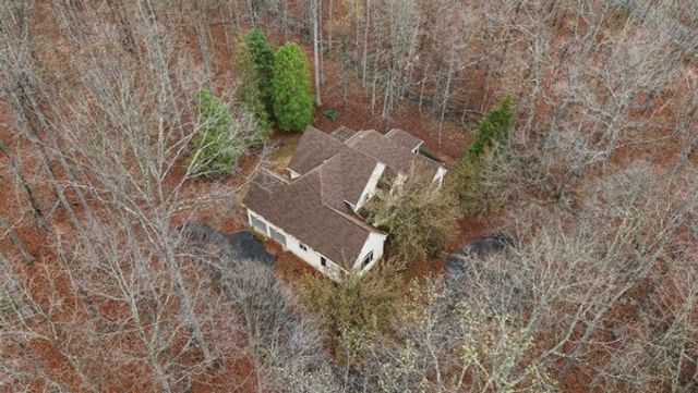 921 Poplar Pl, Monteagle, TN 37356