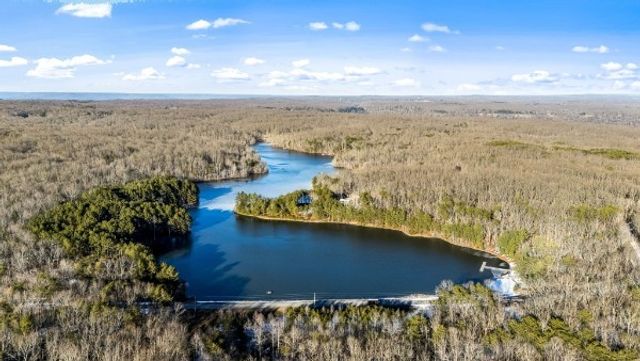 921 Poplar Pl, Monteagle, TN 37356