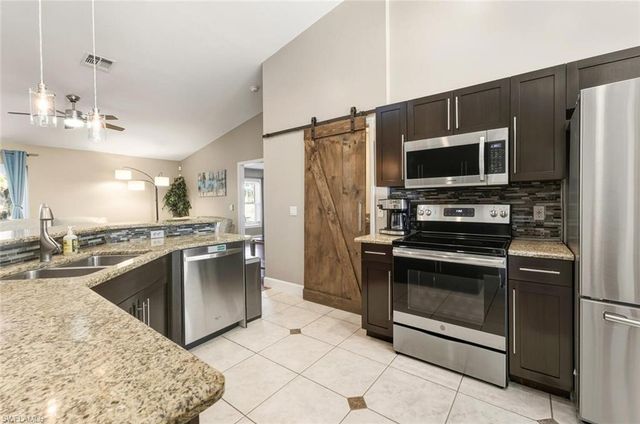 2591 2nd AVE SE, Naples, FL 34117