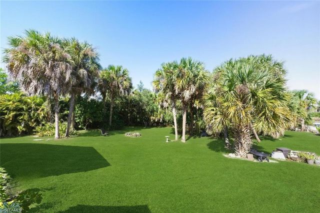 2591 2nd AVE SE, Naples, FL 34117