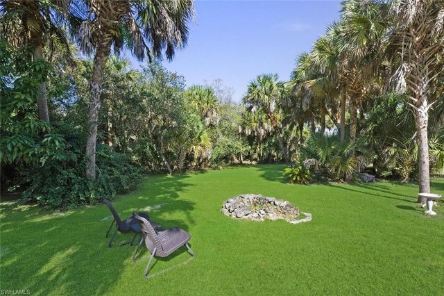 2591 2nd AVE SE, Naples, FL 34117
