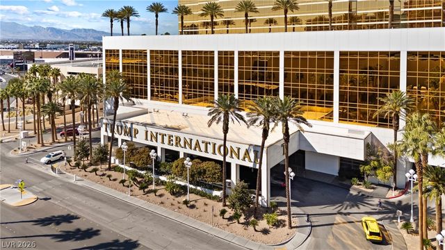 2000 North Fashion Show Drive 5612, Las Vegas, NV 89109