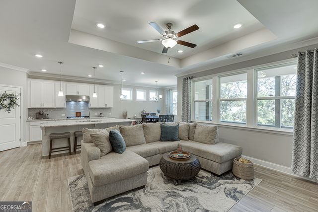 5188 Watchmans Cove, Gainesville, GA 30504