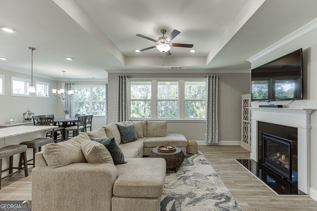 5188 Watchmans Cove, Gainesville, GA 30504