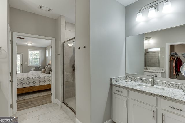 5188 Watchmans Cove, Gainesville, GA 30504