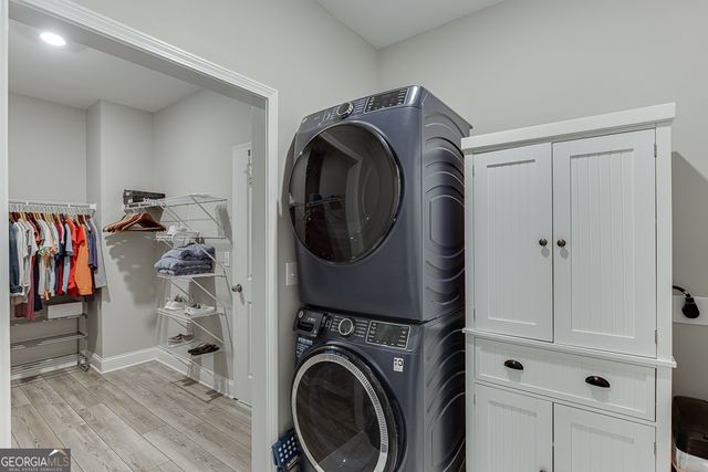 5188 Watchmans Cove, Gainesville, GA 30504