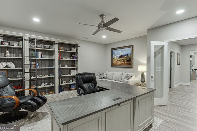 5188 Watchmans Cove, Gainesville, GA 30504