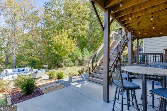 5188 Watchmans Cove, Gainesville, GA 30504