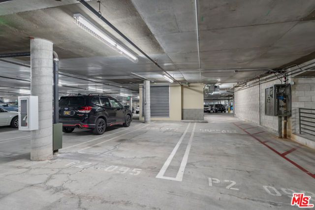 6400 Crescent Parkway 206, Los Angeles, CA 90094