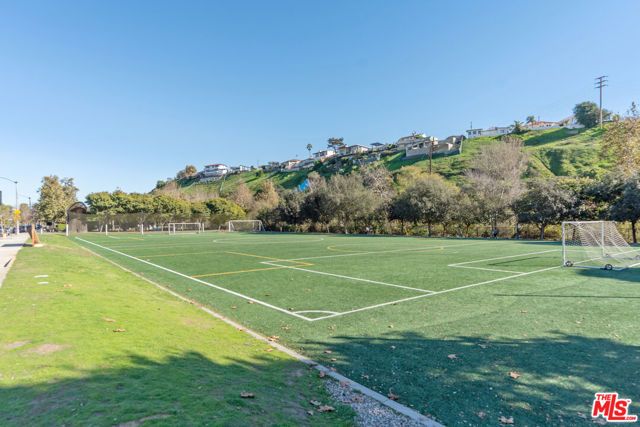 6400 Crescent Parkway 206, Los Angeles, CA 90094