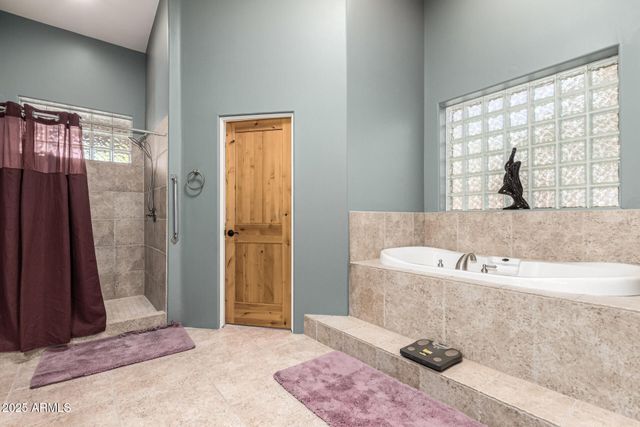 20022 W HIGHLAND Avenue, Litchfield Park, AZ 85340