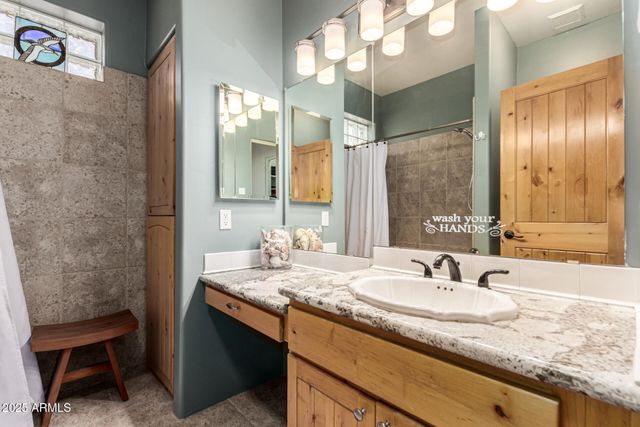 20022 W HIGHLAND Avenue, Litchfield Park, AZ 85340