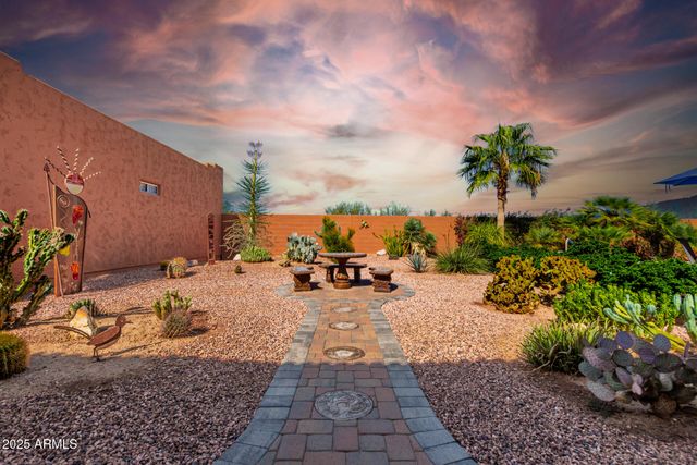 20022 W HIGHLAND Avenue, Litchfield Park, AZ 85340