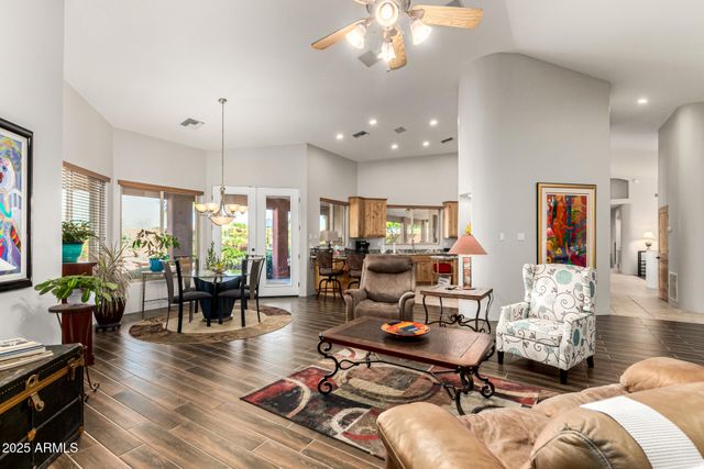 20022 W HIGHLAND Avenue, Litchfield Park, AZ 85340