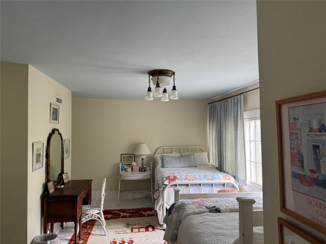 107 West Wheat Street W, Woodville, TX 75979