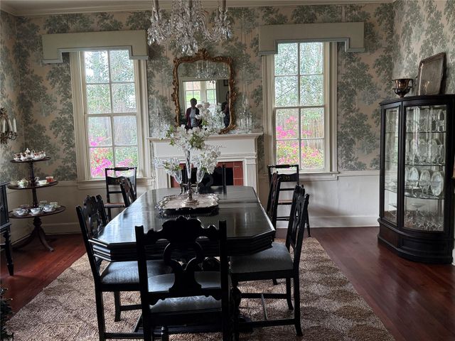 107 West Wheat Street W, Woodville, TX 75979