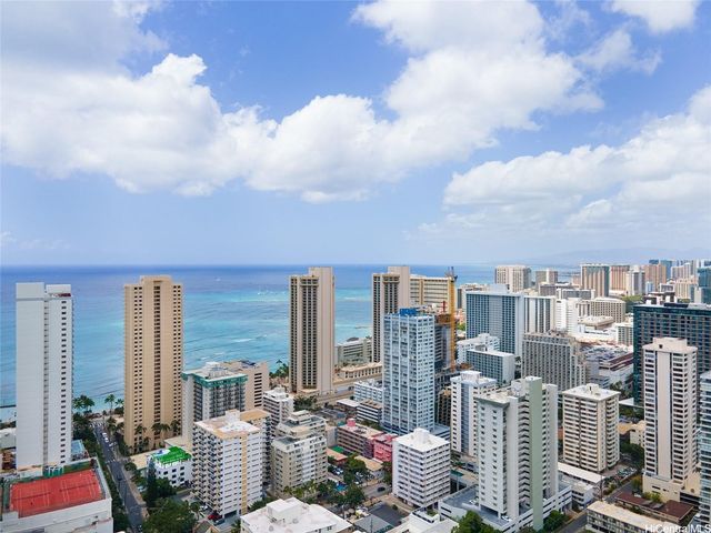 2450 Prince Edward Street 308A, Honolulu, HI 96815