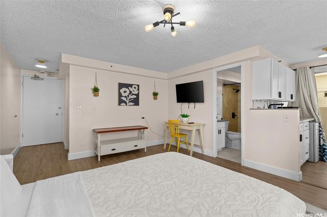 2450 Prince Edward Street 308A, Honolulu, HI 96815
