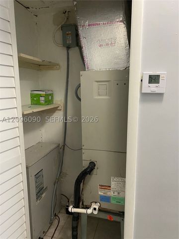 140 Royal Palm Rd 207, Hialeah Gardens, FL 33016