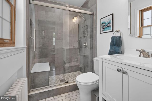 3909 W ST NW, Washington, DC 20007