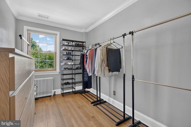 3909 W ST NW, Washington, DC 20007