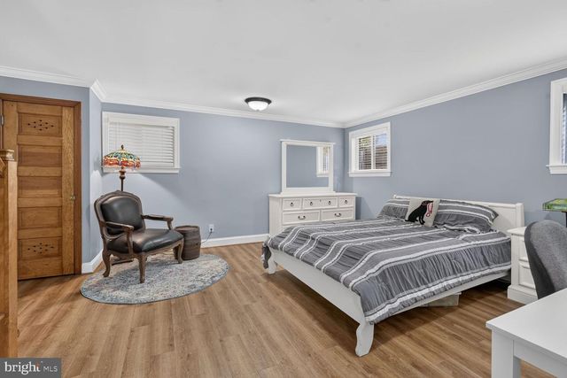 3909 W ST NW, Washington, DC 20007