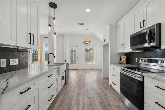 6087 Aldersby Lane, League City, TX 77573