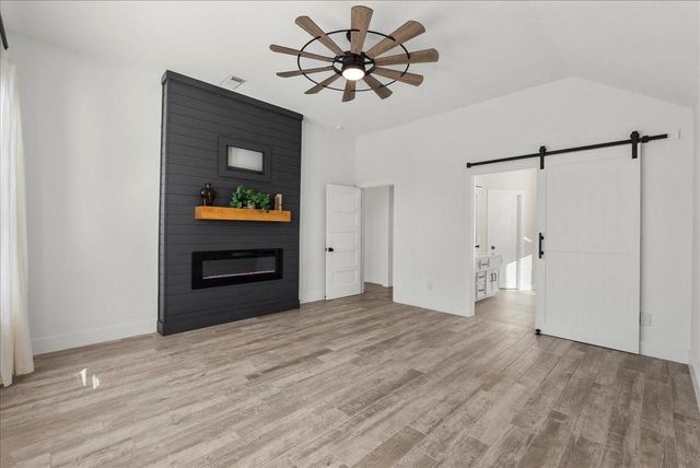 6087 Aldersby Lane, League City, TX 77573