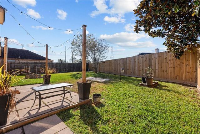 6087 Aldersby Lane, League City, TX 77573