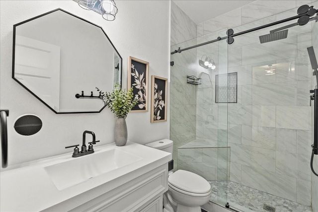 6087 Aldersby Lane, League City, TX 77573