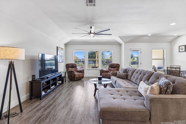 3210 Jacob Ln, San Marcos, TX 78666