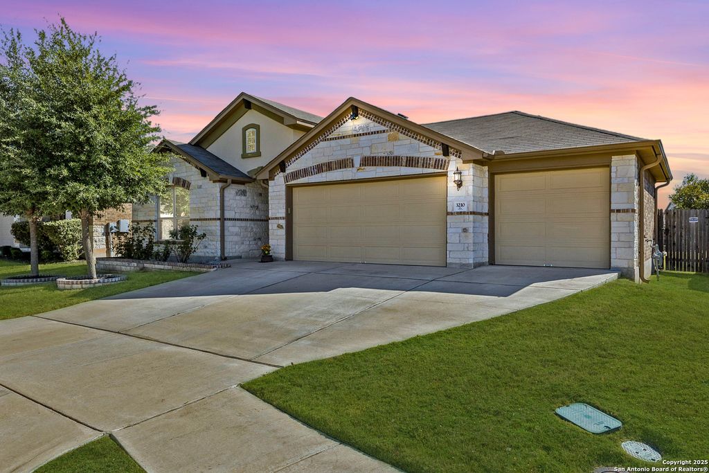 3210 Jacob Ln, San Marcos, TX 78666