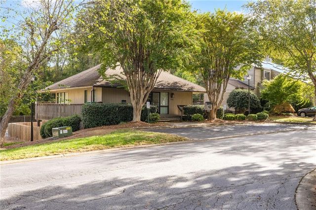 2449 Cypress Court, High Point, NC 27265