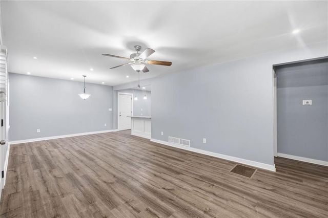 2250 Bouldercrest Road SE, Atlanta, GA 30316