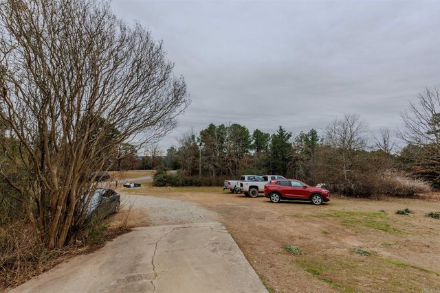 75 Cannon Hill Road, Perryville, AR 72126