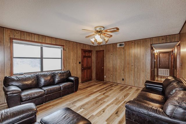 75 Cannon Hill Road, Perryville, AR 72126