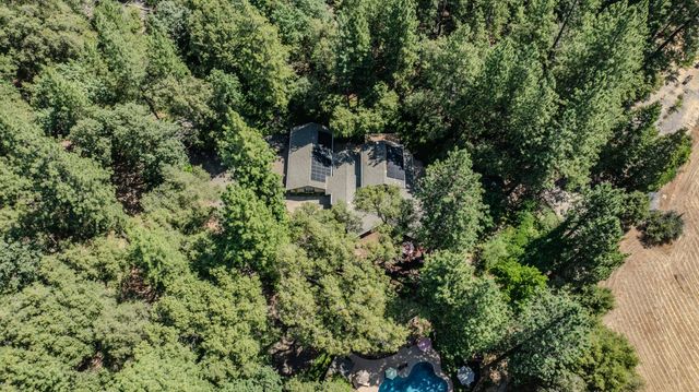 19630 Charleston Rd, Volcano, CA 95687