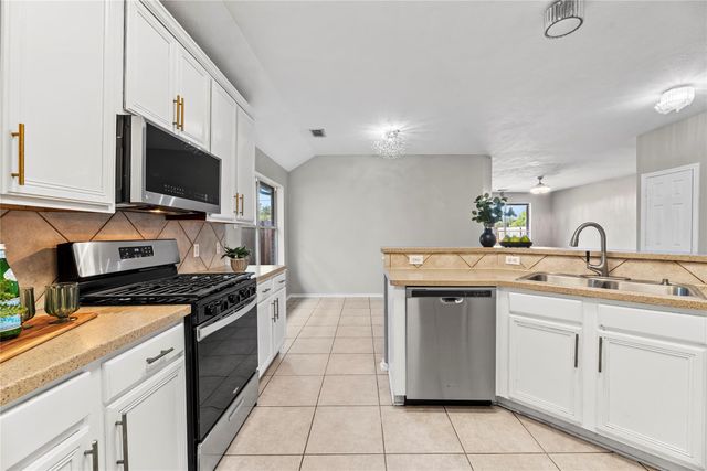 2706 Argos Drive, Missouri City, TX 77459