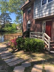 901 Poquoson CIR, Virginia Beach, VA 23452