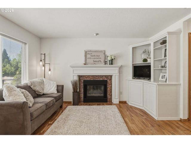 16840 Nw ARGYLE Way, Portland, OR 97229