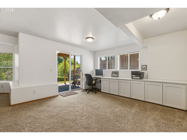 16840 Nw ARGYLE Way, Portland, OR 97229